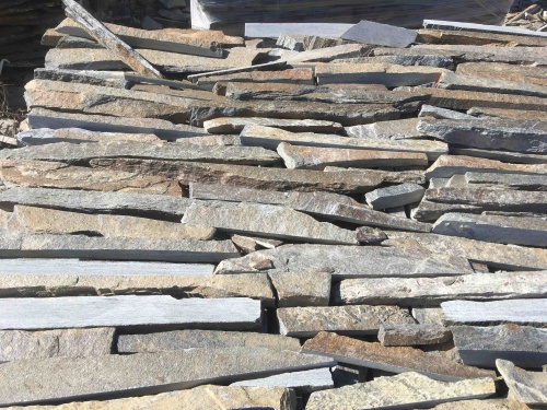 Горбушка златолит мультиколор для облицовки купить в Талице