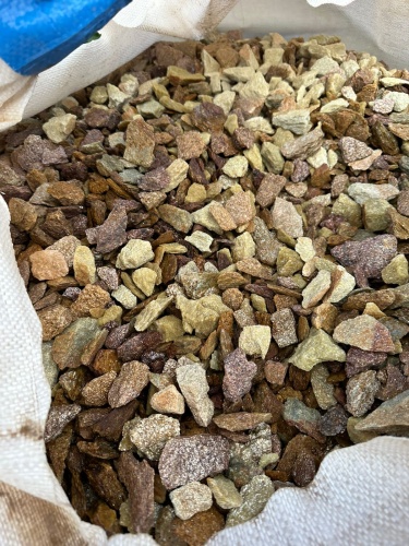 Златолит персиковый декоративная каменная крошка купить в Талице