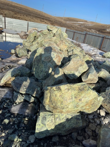 Камни для ландшафтного дизайна зелёные 10-60 килограмм купить в Талице