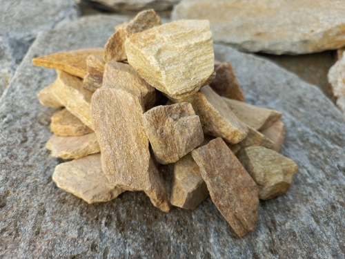 Златолит жёлтый декоративная каменная крошка купить в Талице