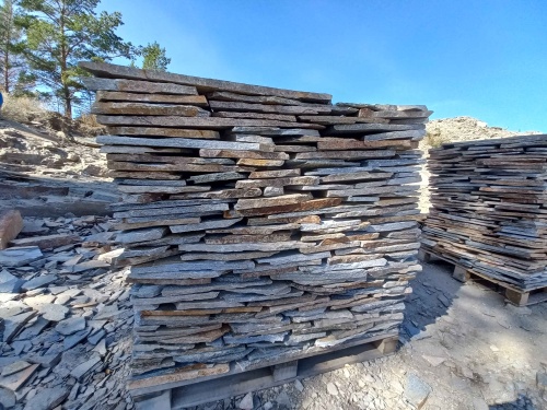 Плитняк златолит серебристый для фасада купить в Талице